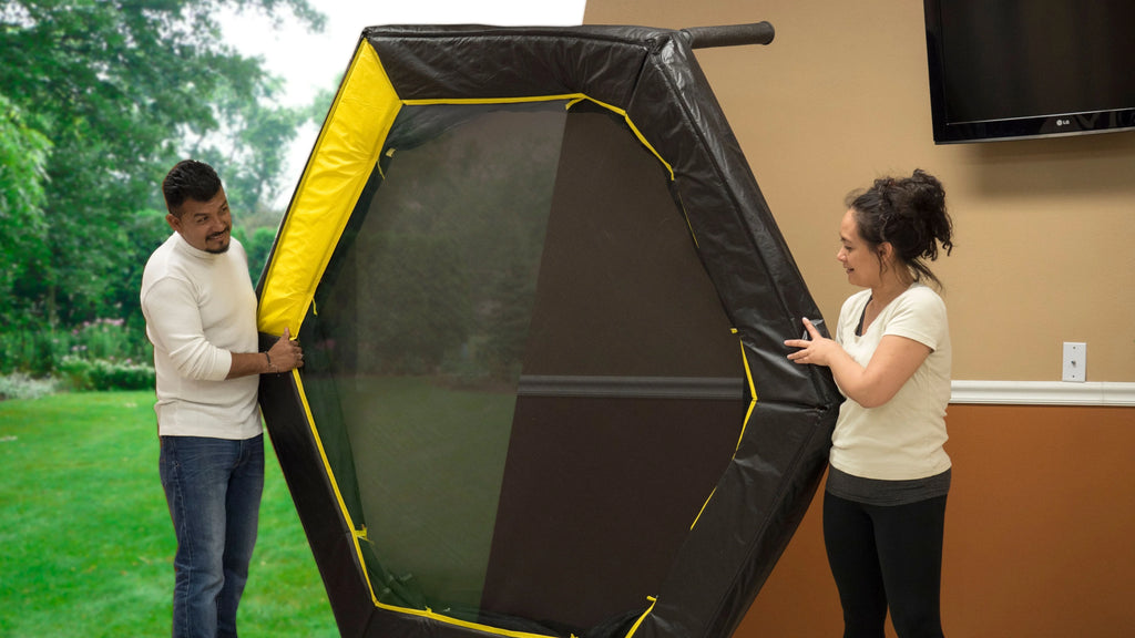 7.5-Foot Trampoline with Enclosure E6617